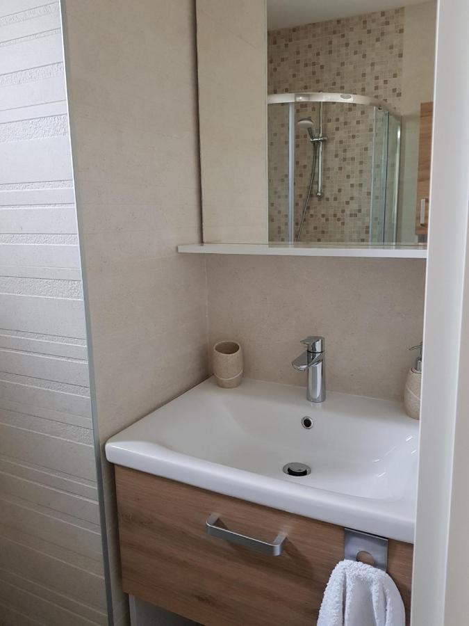 Apartman Luka Novigrad Istria Extérieur photo